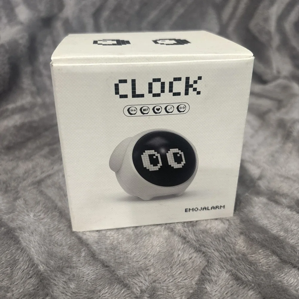 MikoDream Alarm clock,‎ Night Light, Voice-activated,Temperature Detection